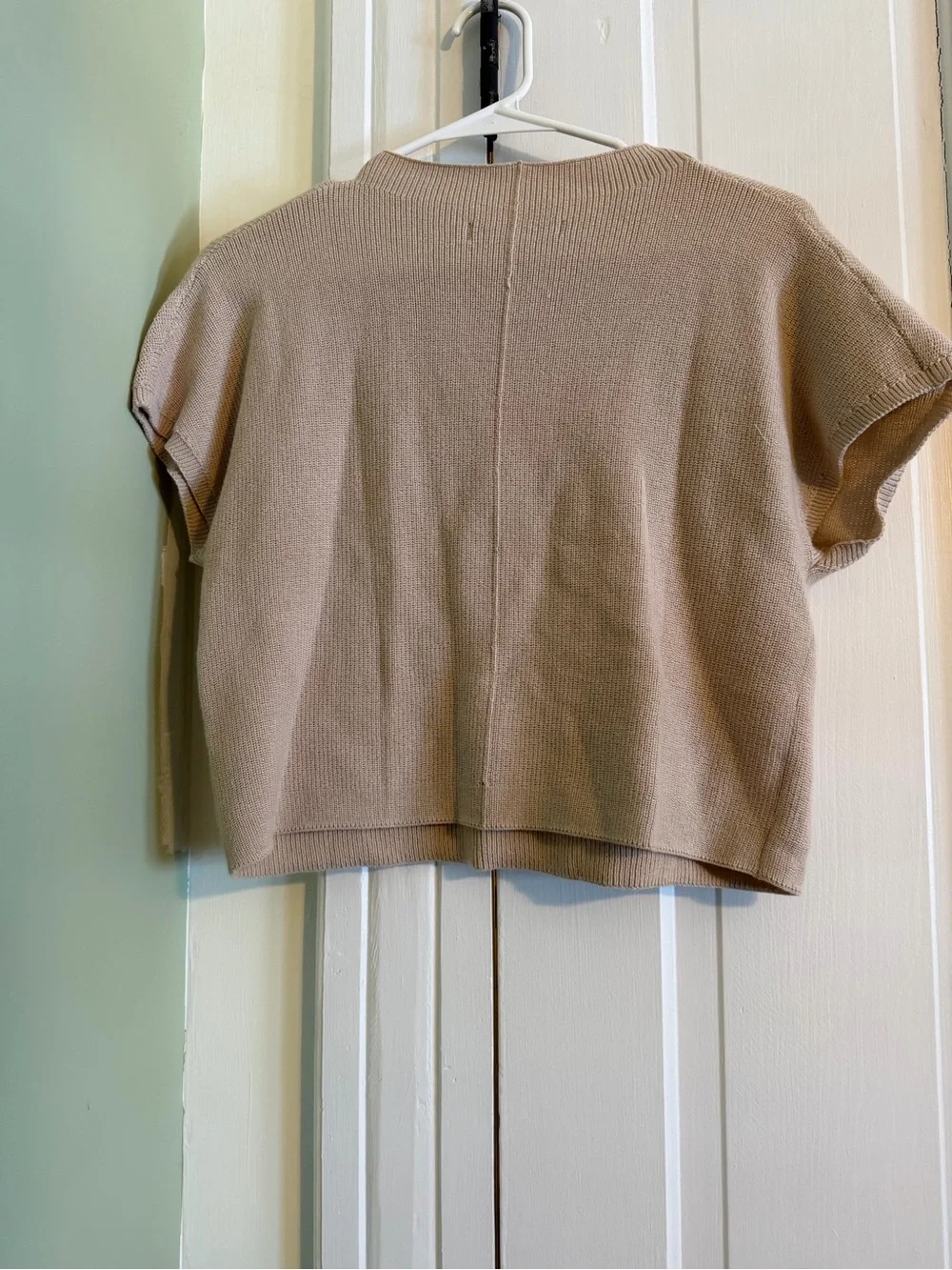 Cropped Knit Short Sleeve Sweater - Merokeety
Small - Picture 3 of 3